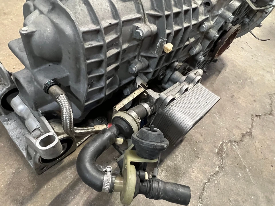 Parts & Memorabilia Gearboxes - Image 5 of 13