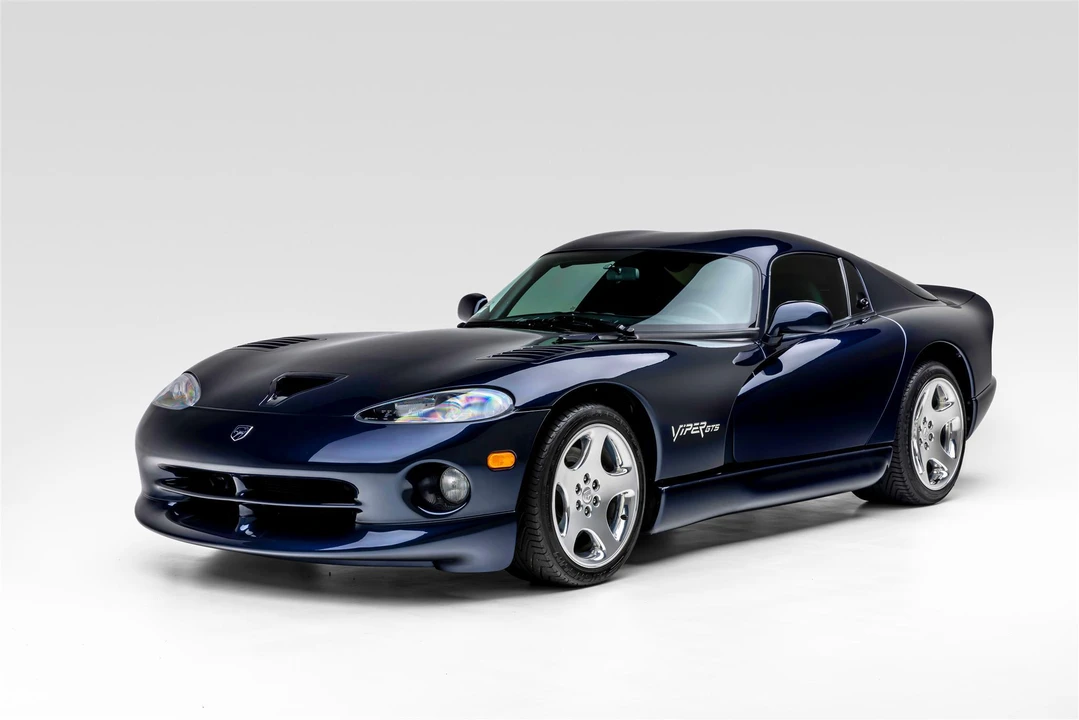 2001 Dodge Viper GTS 2nd Gen - Image 16 of 31
