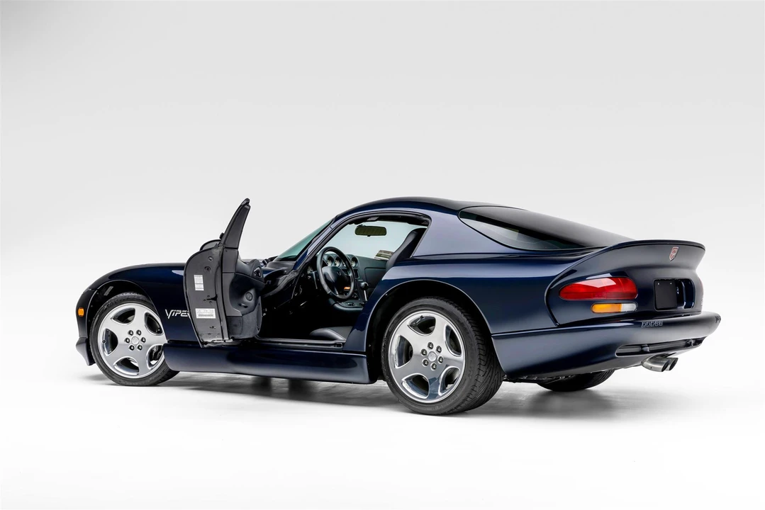 2001 Dodge Viper GTS 2nd Gen - Image 31 of 31