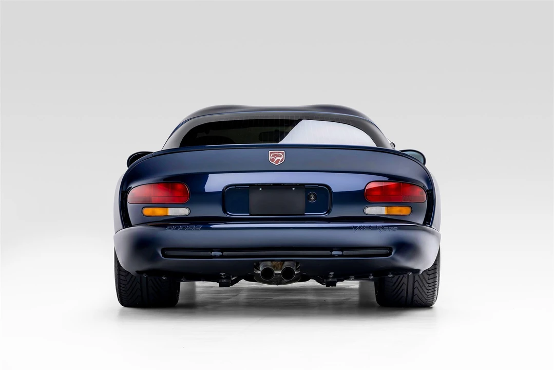 2001 Dodge Viper GTS 2nd Gen - Image 20 of 31