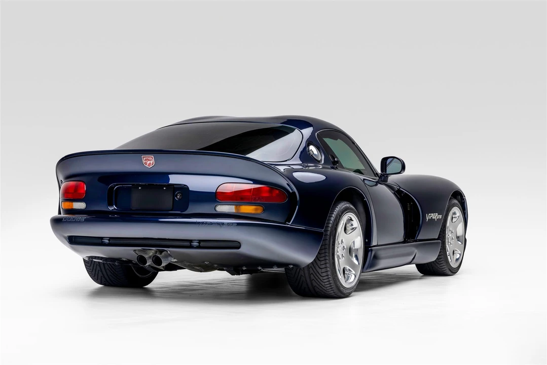 2001 Dodge Viper GTS 2nd Gen - Image 22 of 31