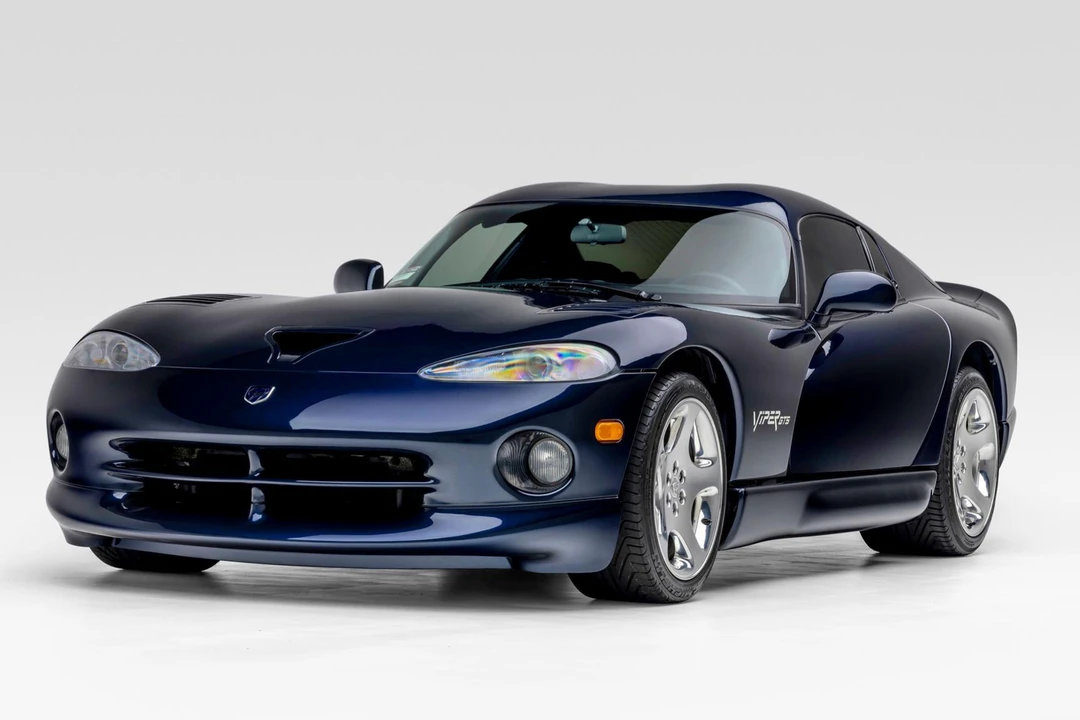 2001 Dodge Viper GTS 2nd Gen - Image 12 of 31