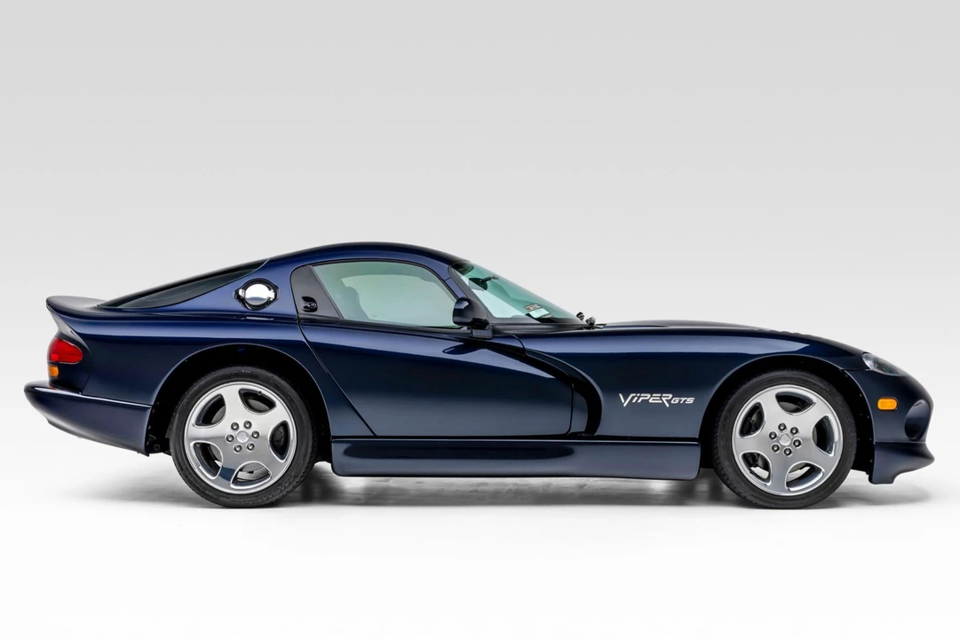 2001 Dodge Viper GTS 2nd Gen - Image 27 of 31