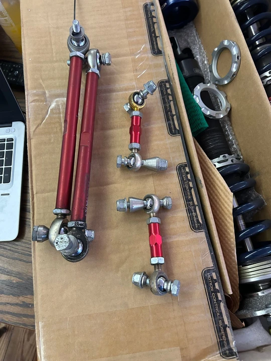 2007 Parts & Memorabilia Mechanical Components - Image 2 of 4