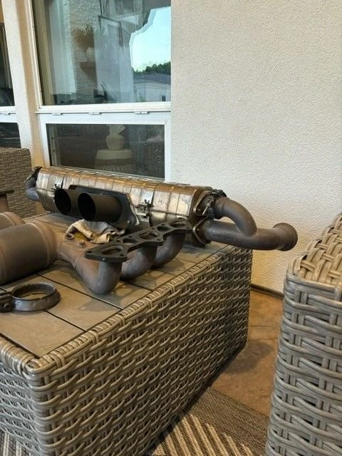 2004 Parts & Memorabilia Mechanical Components - Image 3 of 10