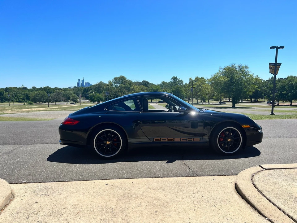 2008 Porsche 997 Carrera 4 - Image 6 of 14