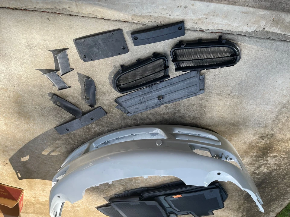 Parts & Memorabilia Mechanical Components - Image 13 of 25