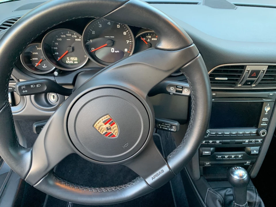 2012 Porsche 997 Carrera - Image 25 of 31