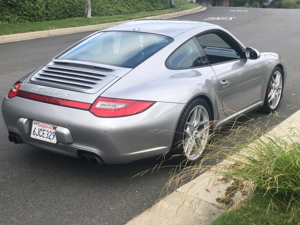 2009 Porsche 997 Carrera 4S - Image 5 of 18