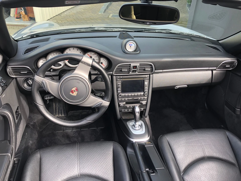 2009 Porsche 997 Carrera S - Image 9 of 16