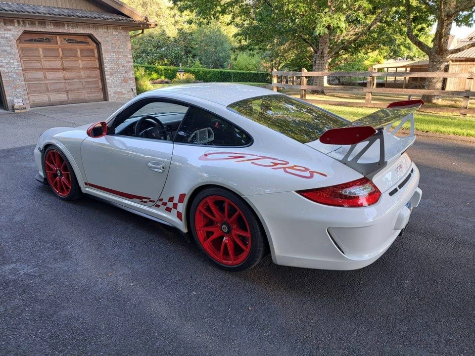 2011 Porsche 997 GT3 RS - Image 4 of 4
