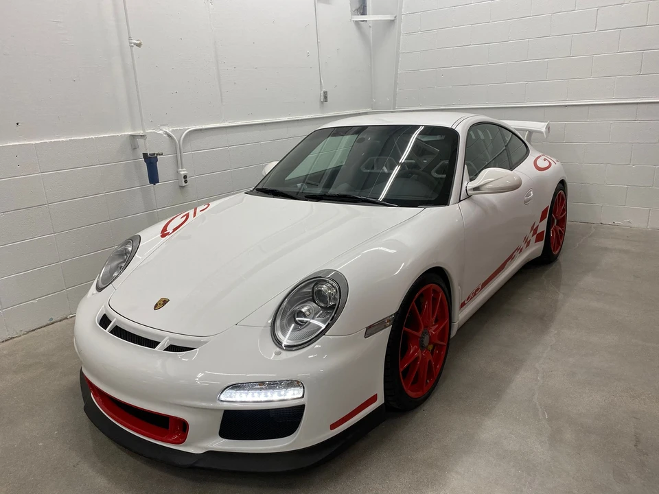 2010 Porsche 997 GT3 - Image 17 of 20