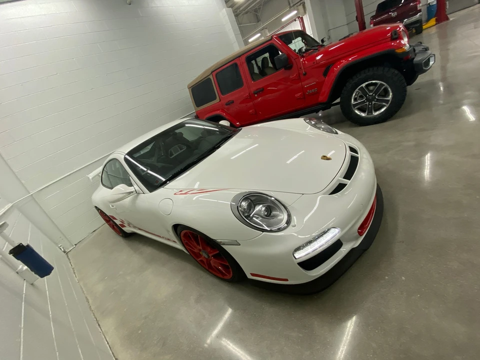 2010 Porsche 997 GT3 - Image 18 of 20
