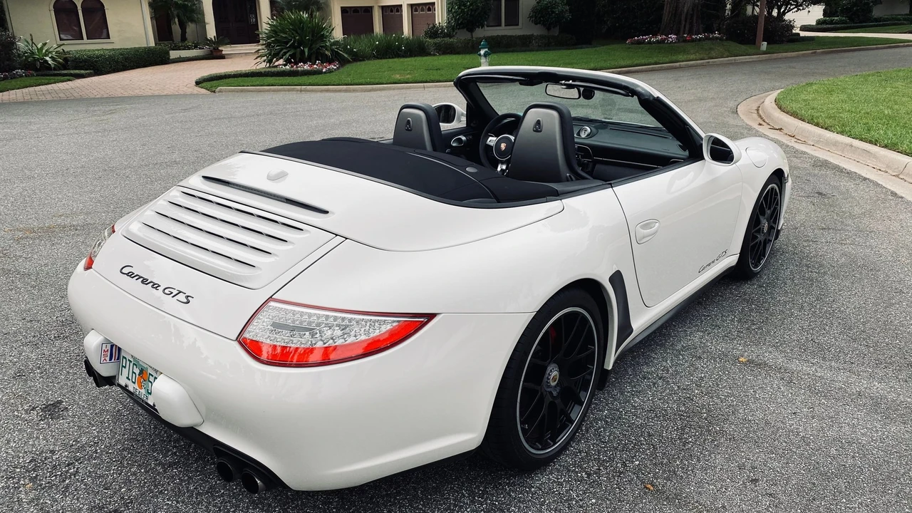 2011 Porsche 997 Carrera GTS - Image 3 of 11