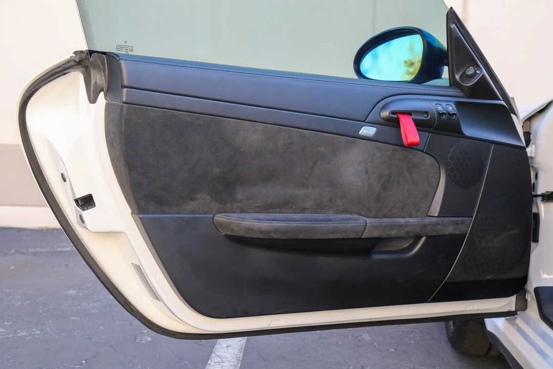 2011 Porsche 997 GT2 - Image 6 of 11