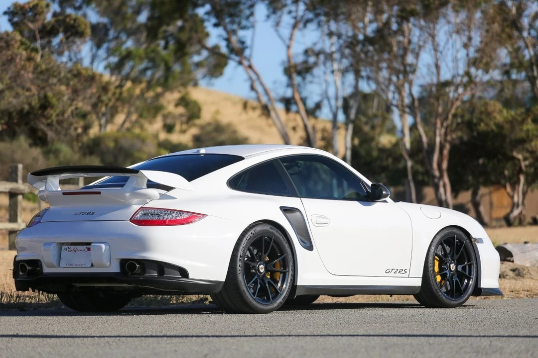2011 Porsche 997 GT2 - Image 3 of 11