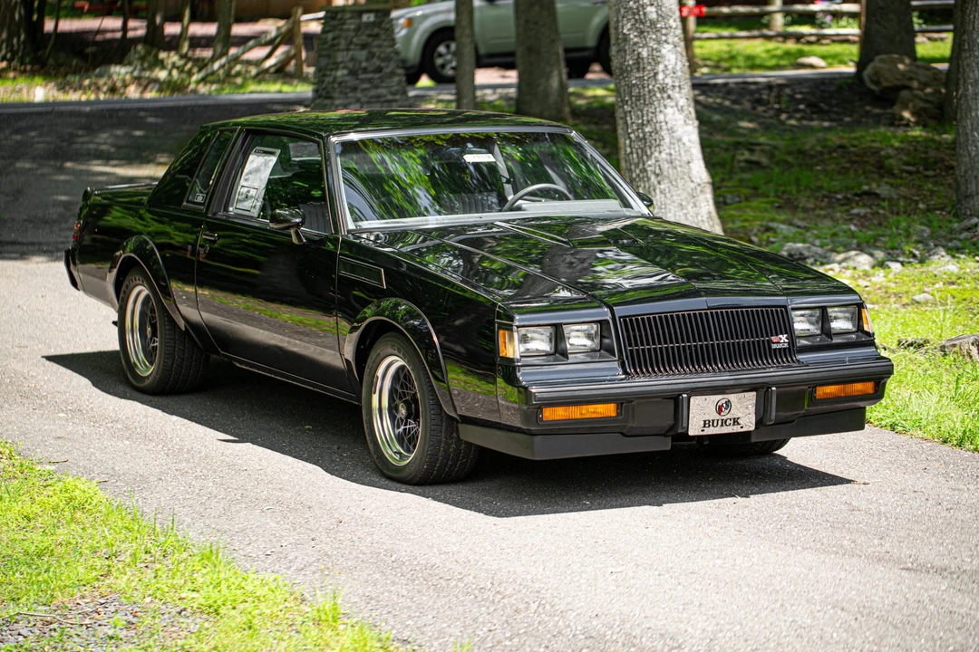 1987 Buick Grand National GNX - Image 14 of 31