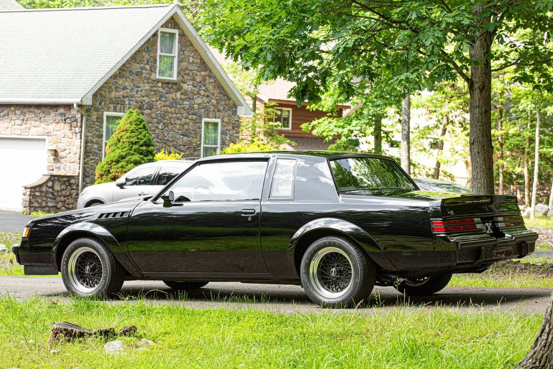 1987 Buick Grand National GNX - Image 6 of 31