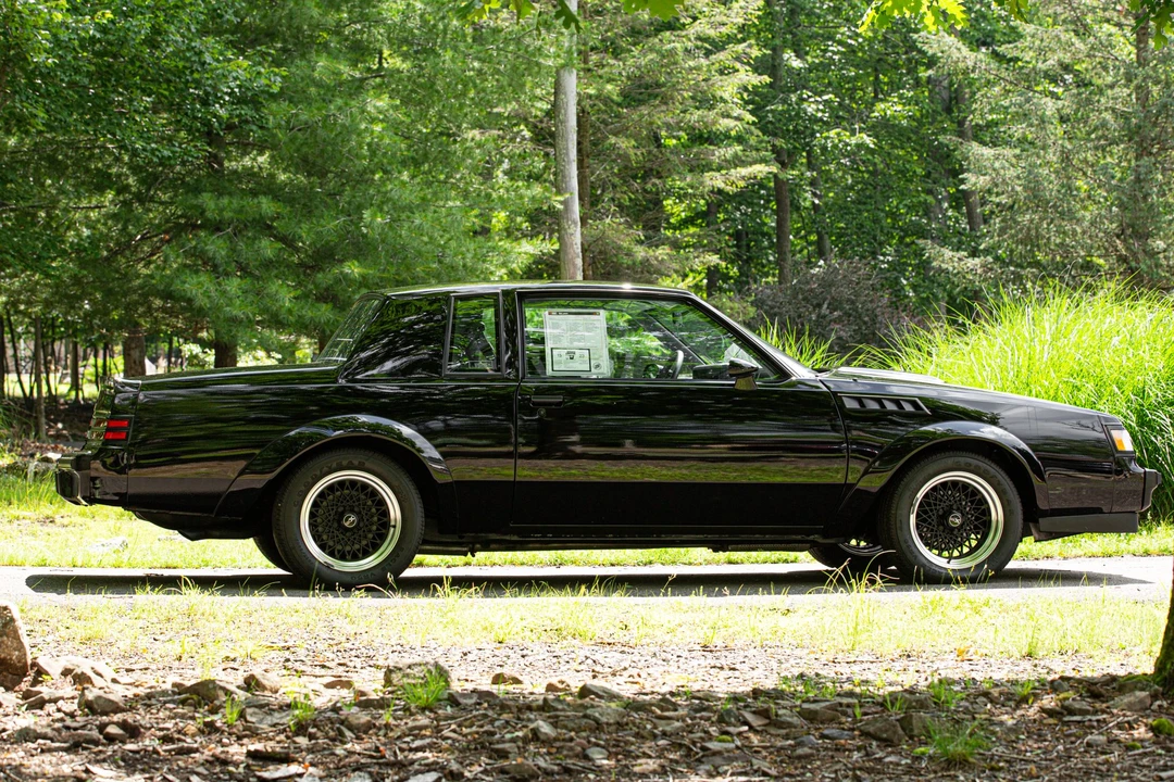 1987 Buick Grand National GNX - Image 10 of 31
