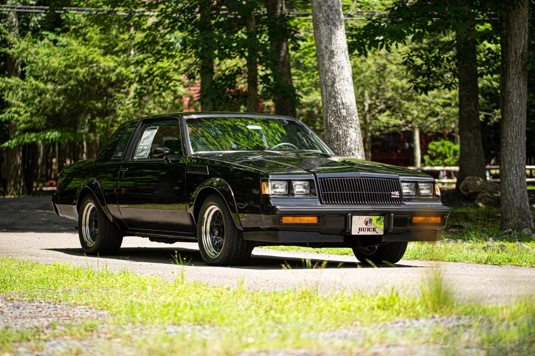 1987 Buick Grand National GNX - Image 13 of 31