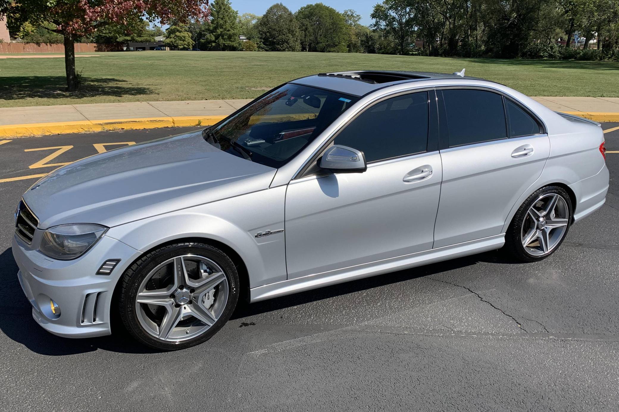 2009 Mercedes-Benz C63 AMG Sedan