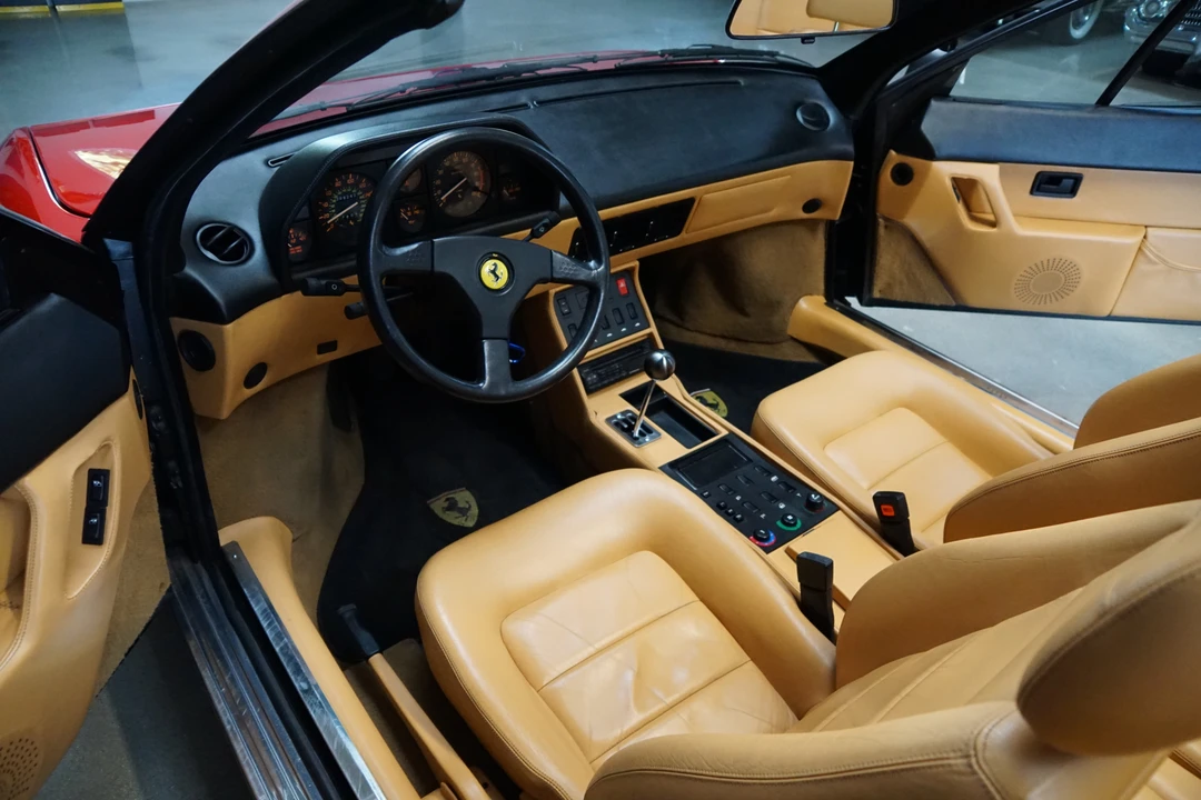 1989 Ferrari Mondial t - Image 28 of 31