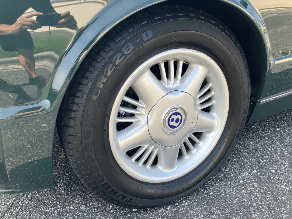 1996 Bentley Azure 1st Gen - Image 10 of 31