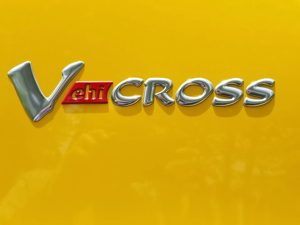 2001 Isuzu VehiCROSS - Image 16 of 31