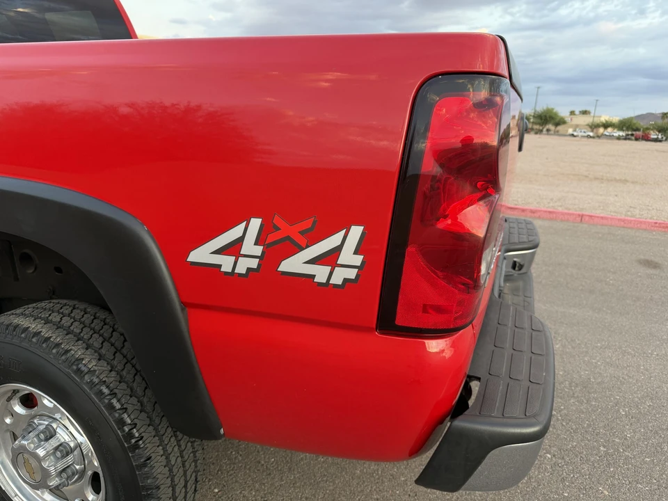 2004 Chevrolet Silverado Heavy Duty 1st Gen - Image 27 of 31