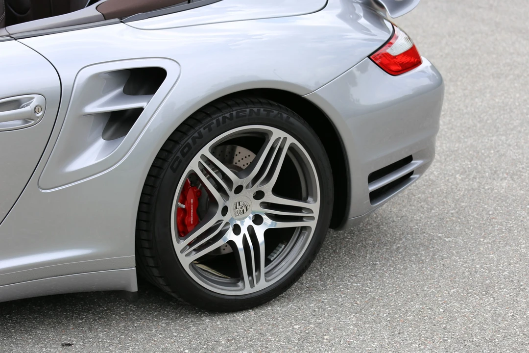 2009 Porsche 997 Turbo - Image 15 of 31