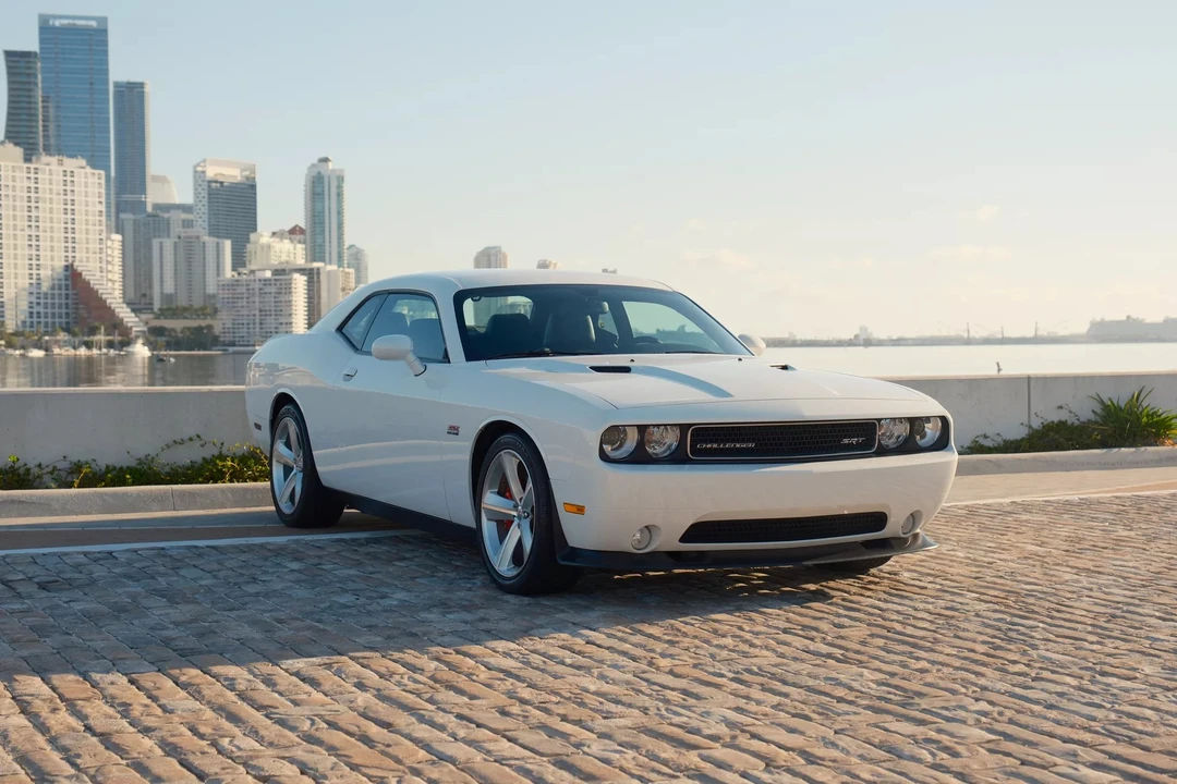 2011 Dodge Challenger SRT8 & 392 3rd Gen - Image 9 of 31