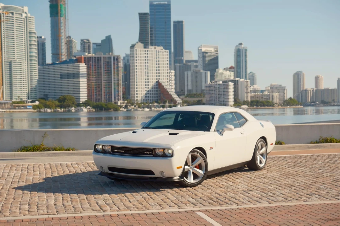 2011 Dodge Challenger SRT8 & 392 3rd Gen - Image 15 of 31