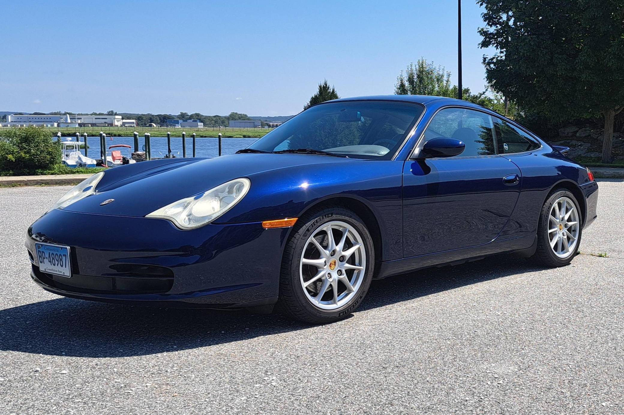 2004 Porsche 911 Carrera Coupe