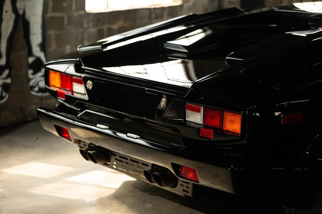 1989 Lamborghini Countach 25th Anniversary Edition - Image 27 of 31