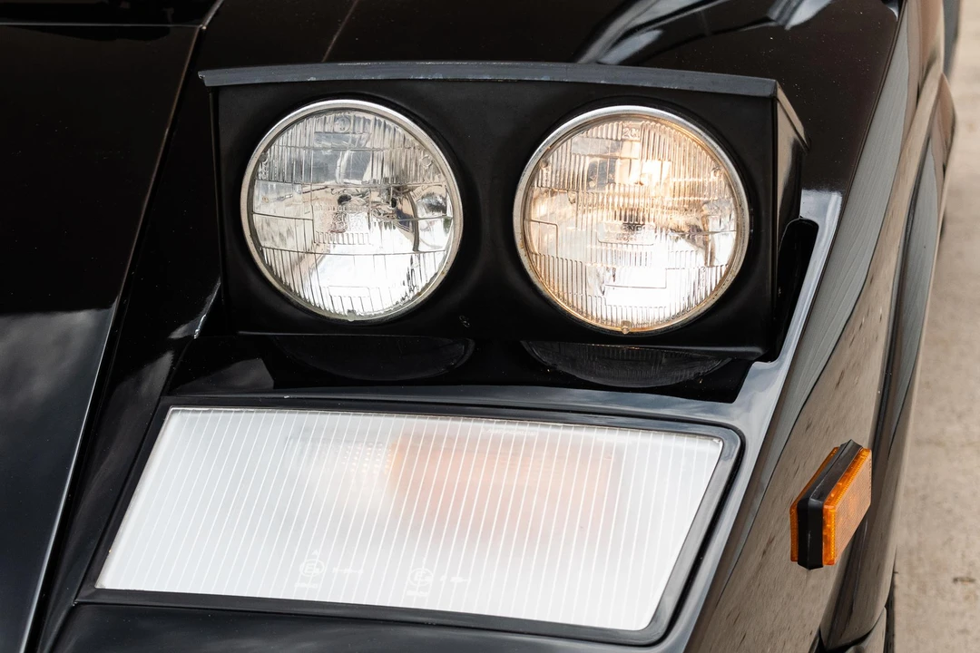 1989 Lamborghini Countach 25th Anniversary Edition - Image 31 of 31
