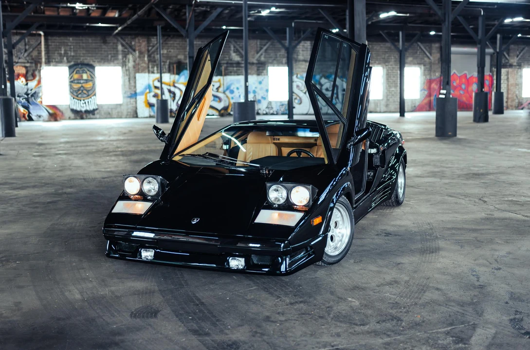 1989 Lamborghini Countach 25th Anniversary Edition - Image 15 of 31