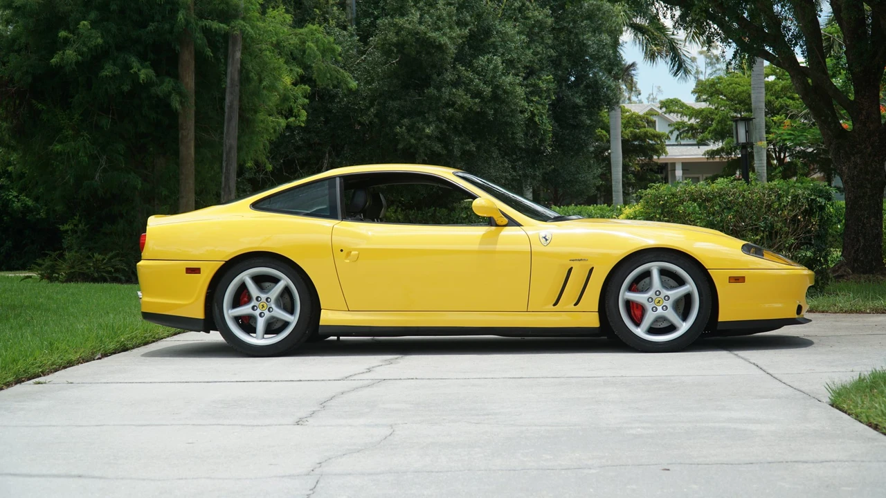 2001 Ferrari 550 Maranello - Image 25 of 31