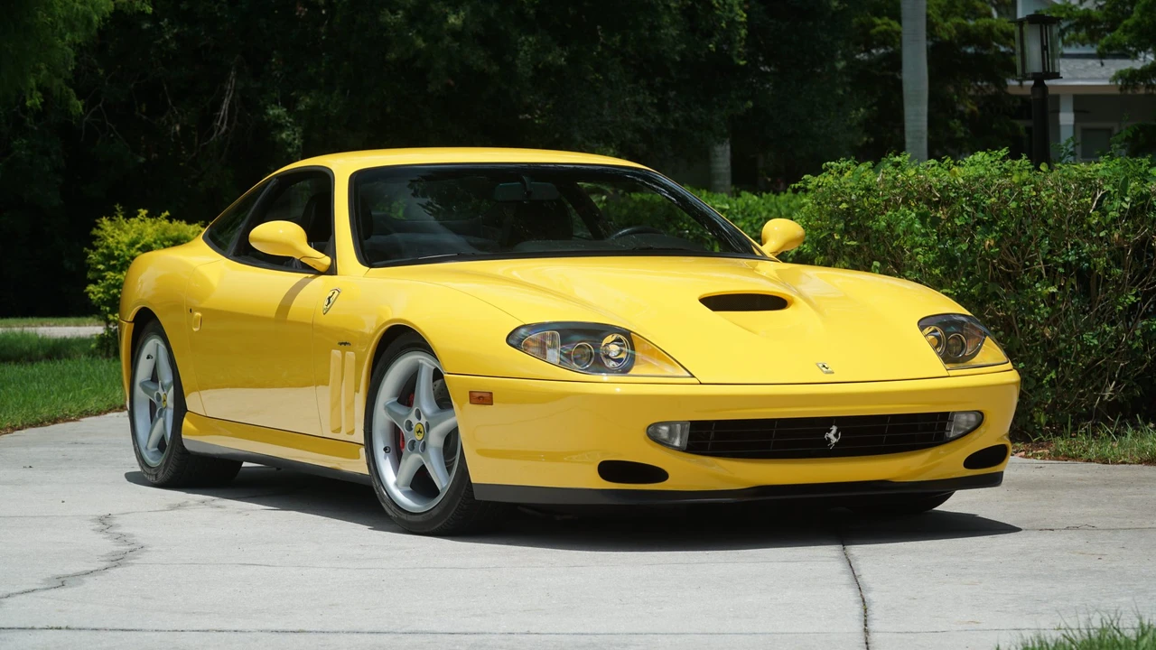 2001 Ferrari 550 Maranello - Image 18 of 31