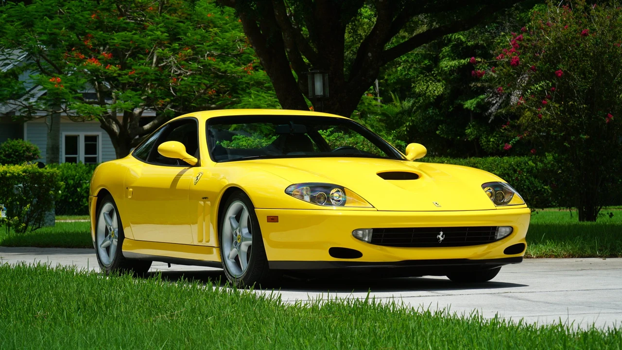 2001 Ferrari 550 Maranello - Image 15 of 31
