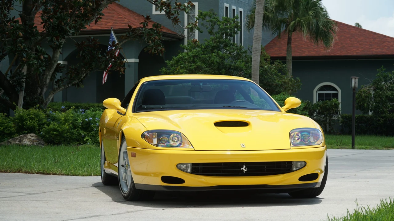 2001 Ferrari 550 Maranello - Image 12 of 31