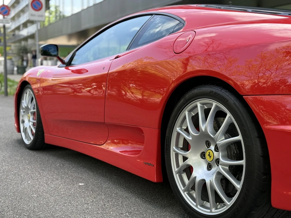 2004 Ferrari 360 Challenge Stradale - Image 16 of 31