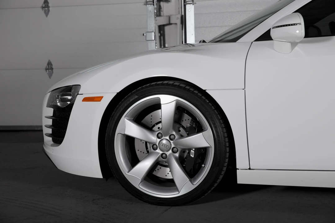 2012 Audi 42 R8 - Image 25 of 31