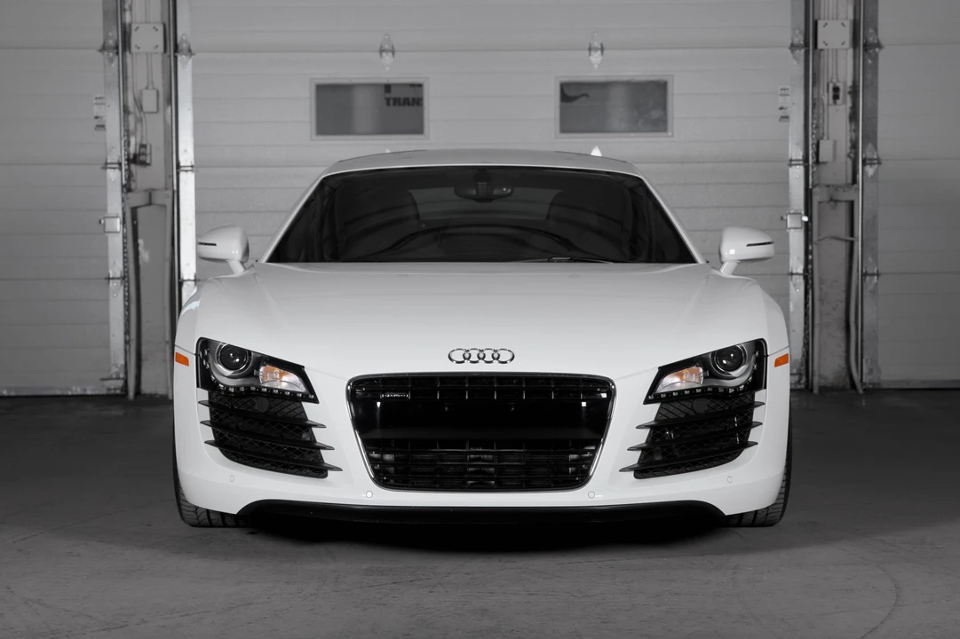2012 Audi 42 R8 - Image 2 of 31