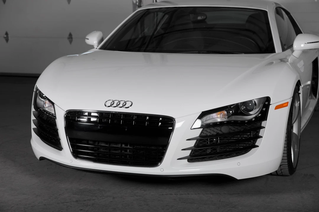 2012 Audi 42 R8 - Image 9 of 31