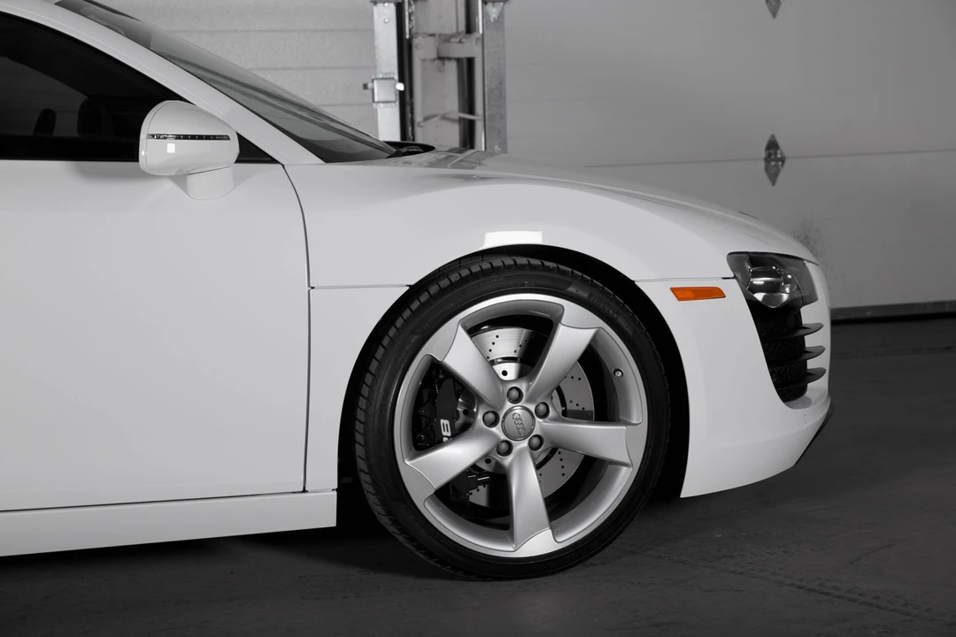 2012 Audi 42 R8 - Image 12 of 31