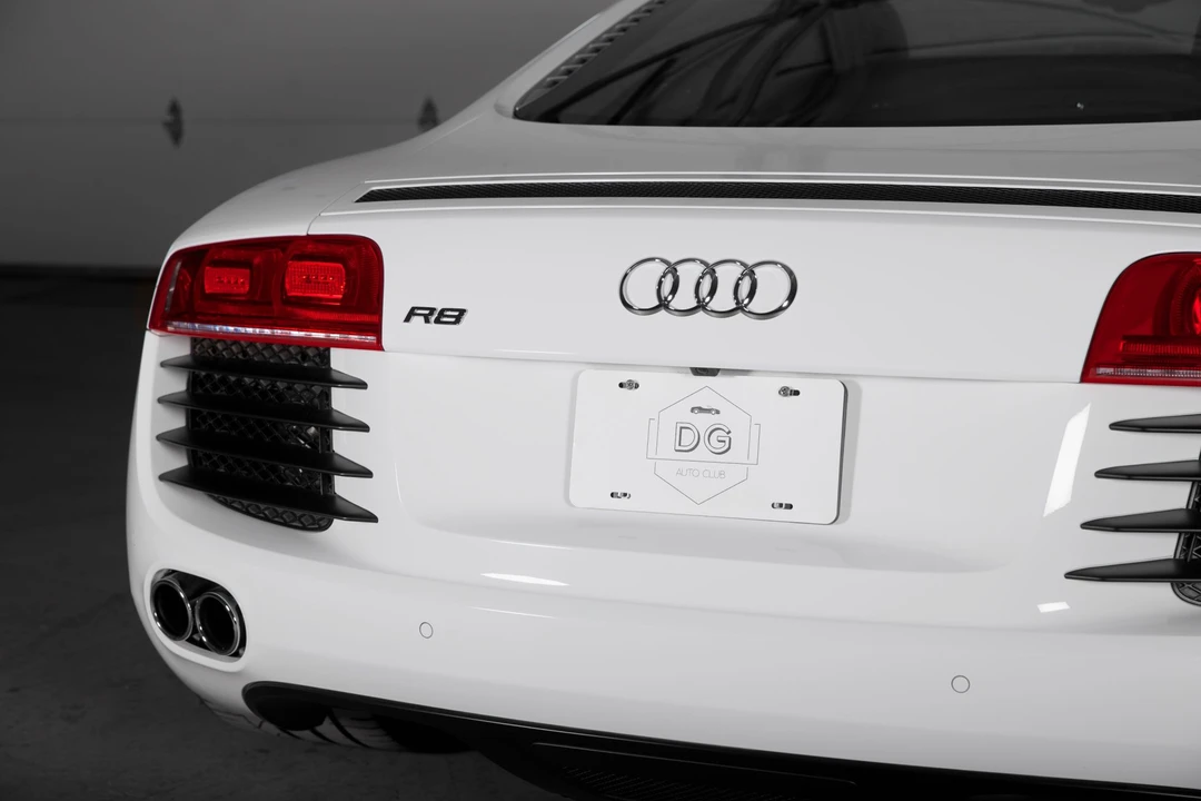 2012 Audi 42 R8 - Image 18 of 31