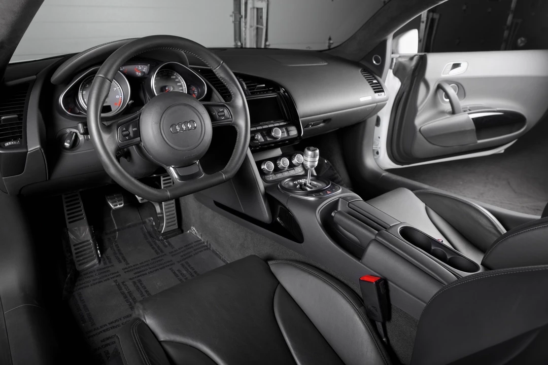 2012 Audi 42 R8 - Image 29 of 31
