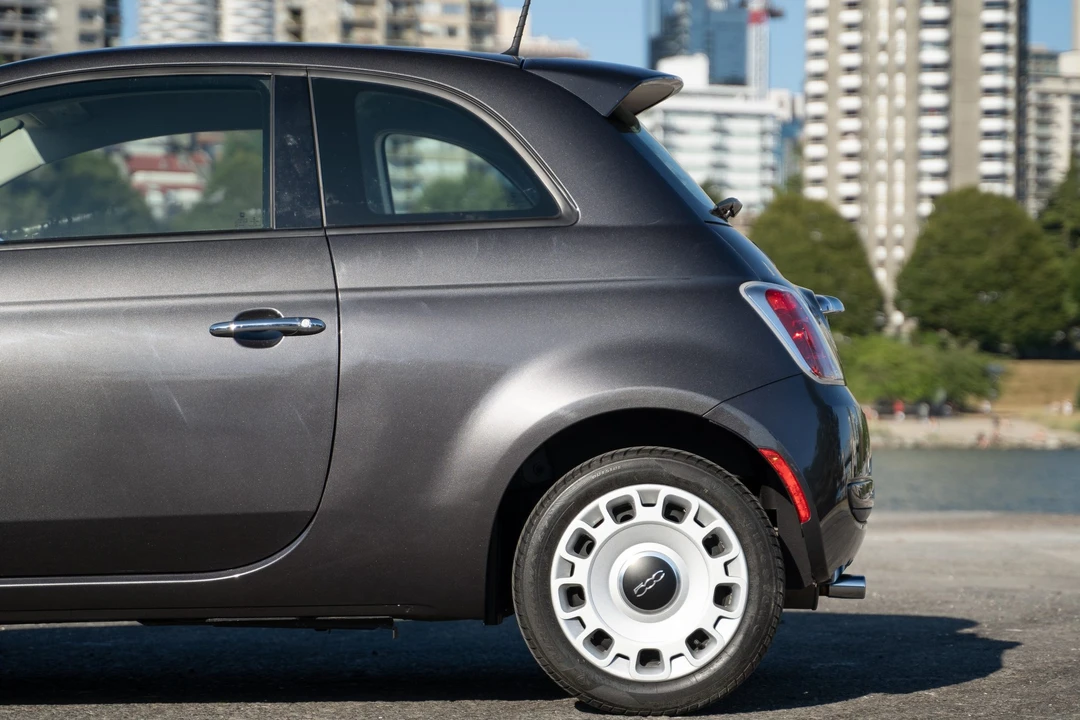 2015 Fiat 500 - Image 29 of 31