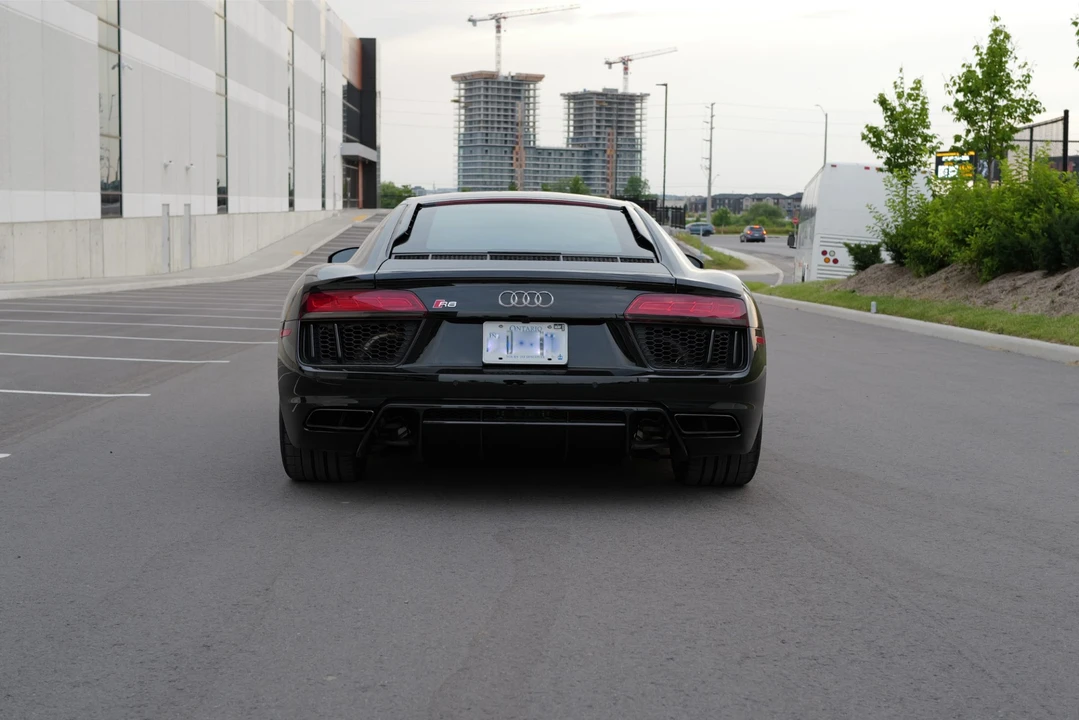 2018 Audi 4S R8 - Image 10 of 31