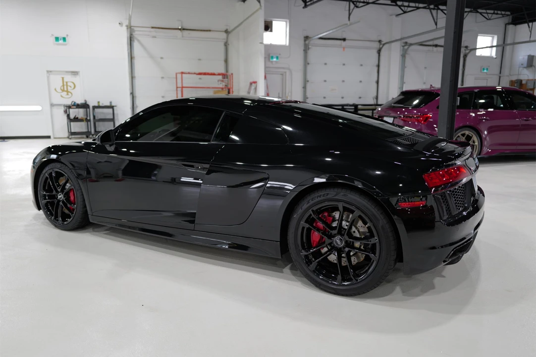 2018 Audi 4S R8 - Image 27 of 31